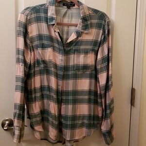 Green and blush pink plaid.